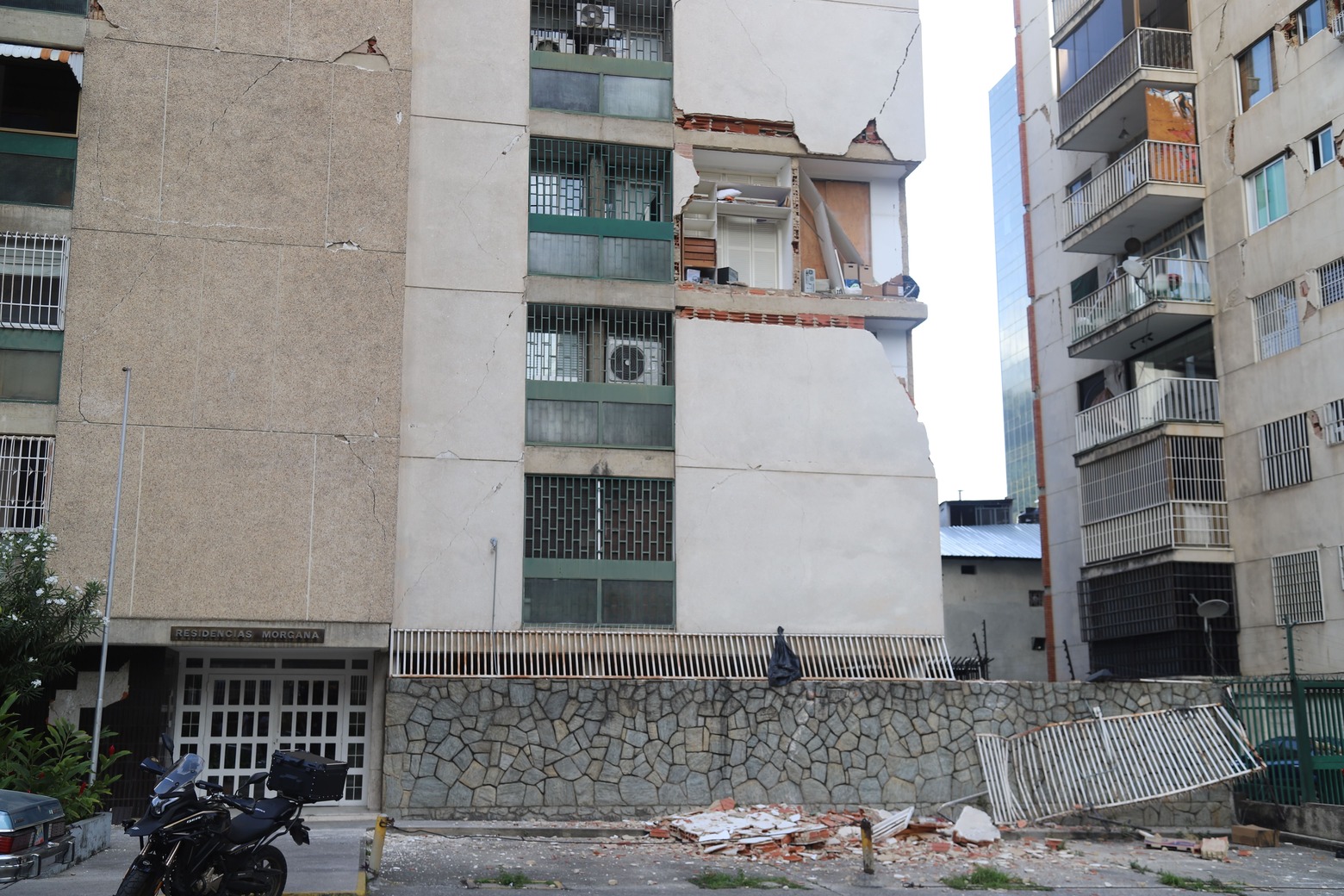 Darurat Gempa Kolombia